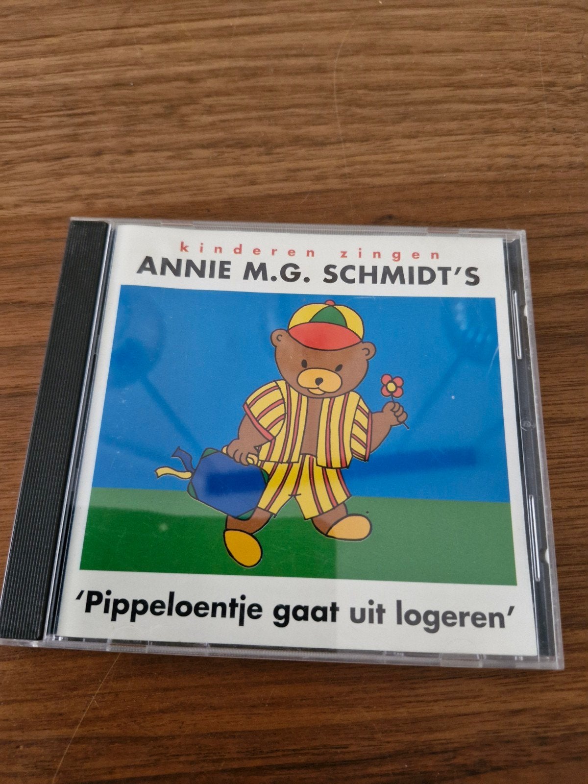 Kinderen zingen Annie M.G. Schmidt's 'Pippeloentje', Inclusief boekje, 3 tot 5 jaar, Ophalen of Verzenden, Zo goed als nieuw
