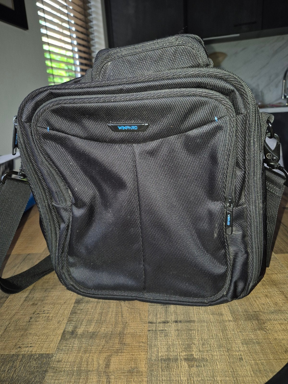 Laptop tas,kleur zwart,merk winpard., Ophalen, Nieuw