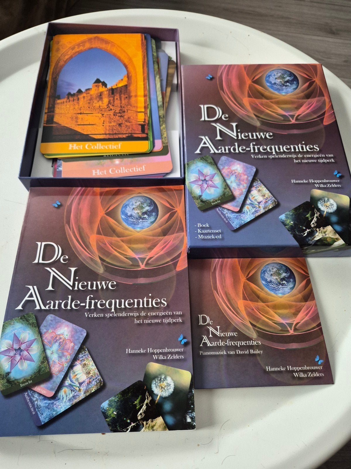 De Nieuwe Aarde-frequenties: Boek, Kaartenset & Muziek-cd, Ophalen of Verzenden