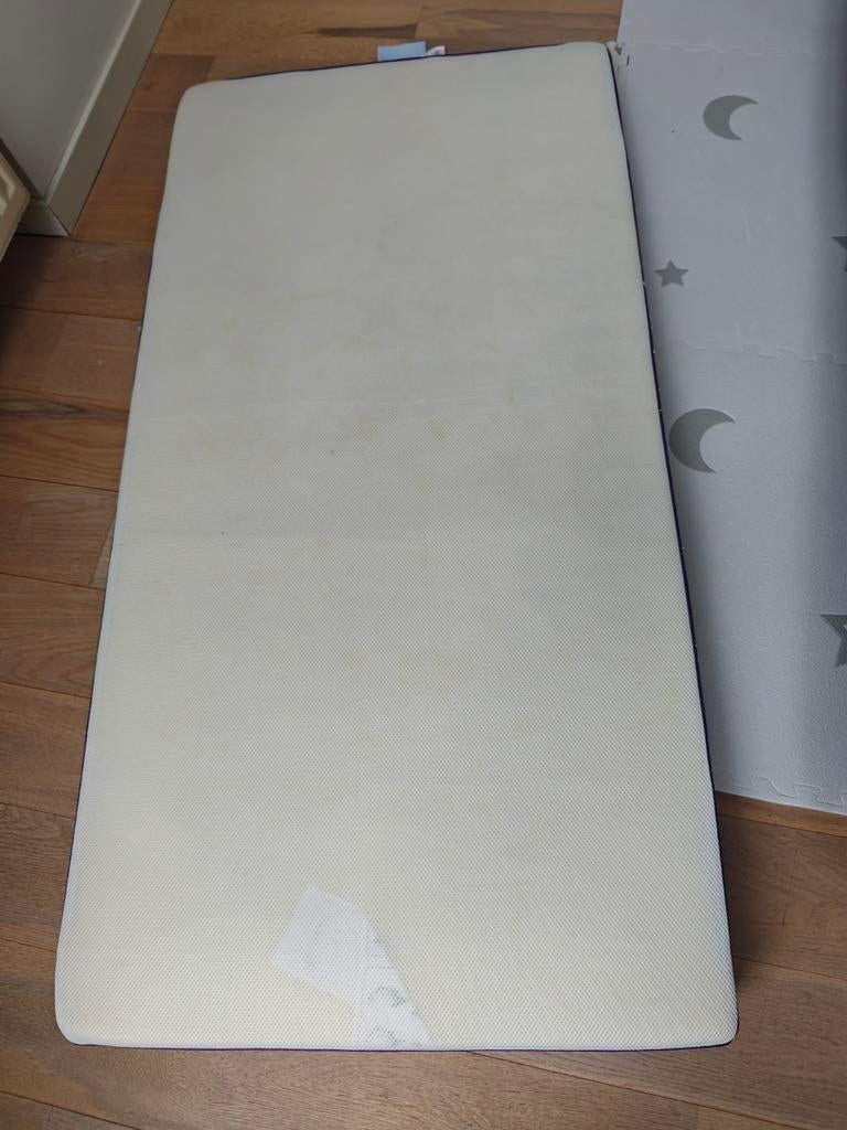 Snuz Surface Duo peutermatras waterdicht 70x140, Huis en Inrichting, Slaapkamer | Matrassen en Bedbodems, Gebruikt, Matras, 70 cm of minder