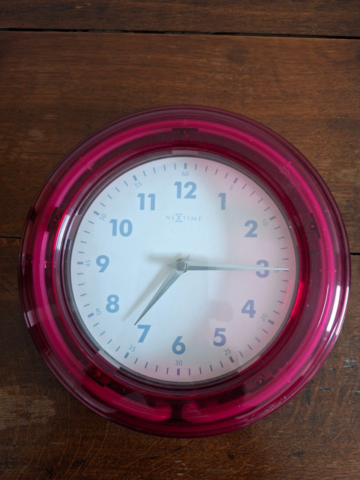 Nextime Wandklok - Roze/Transparant, Huis en Inrichting, Woonaccessoires | Klokken, Ophalen, Gebruikt, Analoog, Wandklok