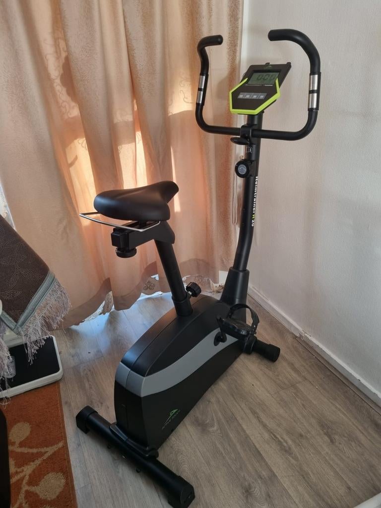 Hometrainer 150kg, Ophalen of Verzenden