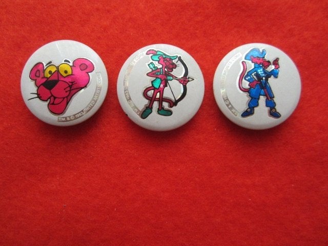 Speldjes & buttons (Snoopy Pink Panther Whisky etc), Ophalen of Verzenden, Zo goed als nieuw, Overige onderwerpen