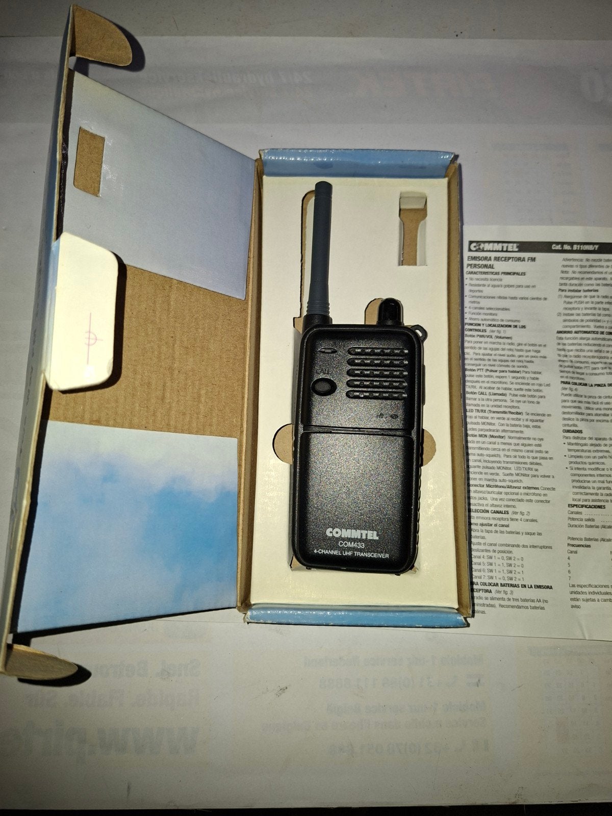 CommTel 4-kanaals FM 70cm/UHf Transceiver Portofoon, Telecommunicatie, Ophalen of Verzenden