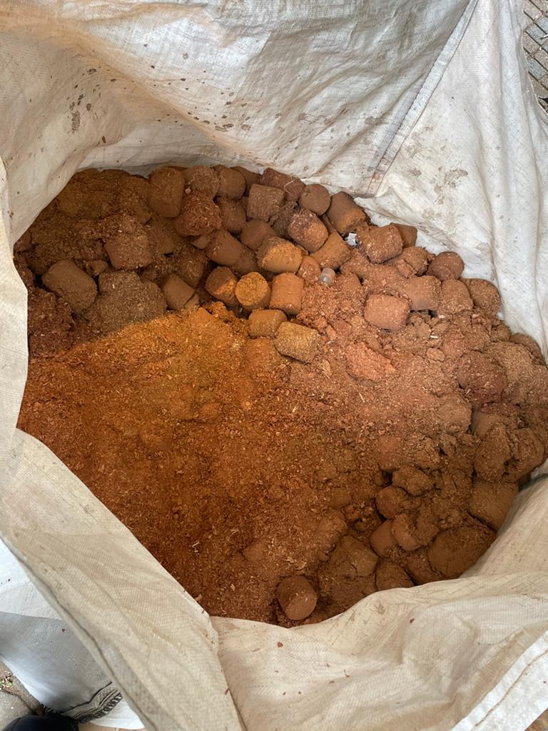 Halve big bag briketten, Minder dan 3 m³, Ophalen