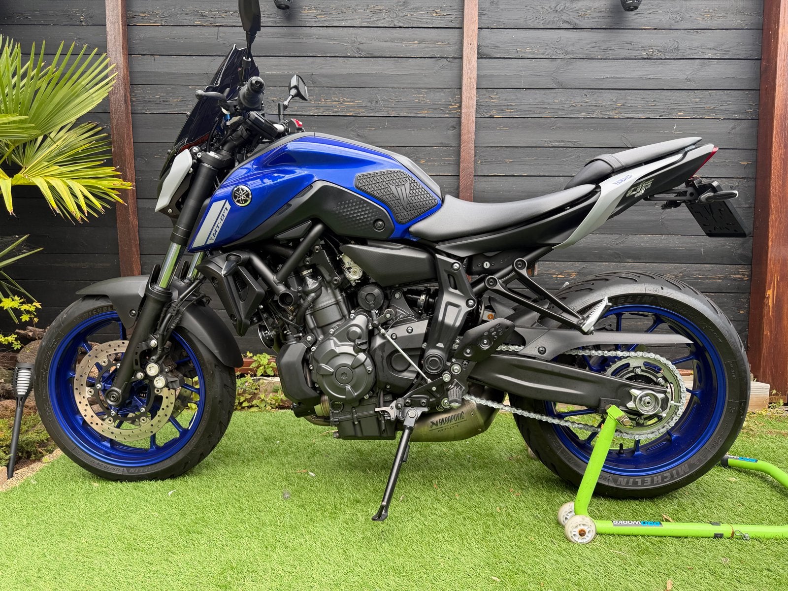 Yamaha MT-07 2021 (A) Icon Blue - Zo goed als nieuw!, Motoren, 2 cilinders, Gebruikt, Particulier, Meer dan 35 kW