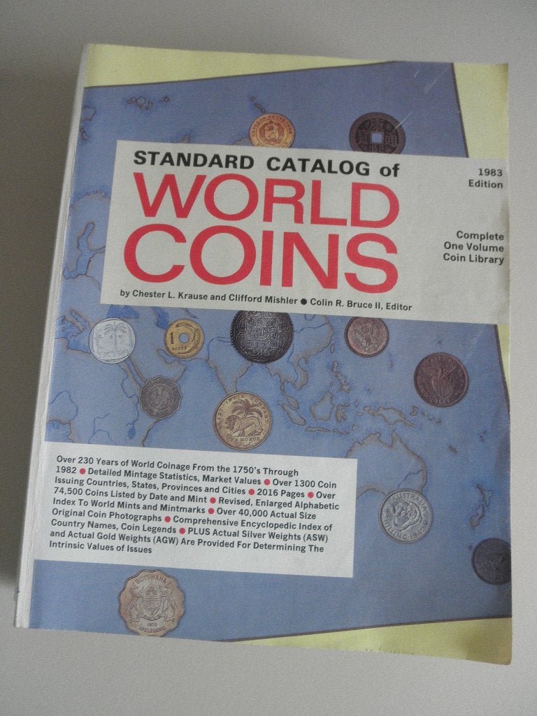 World Coins  Catalogus, Ophalen of Verzenden, Zo goed als nieuw