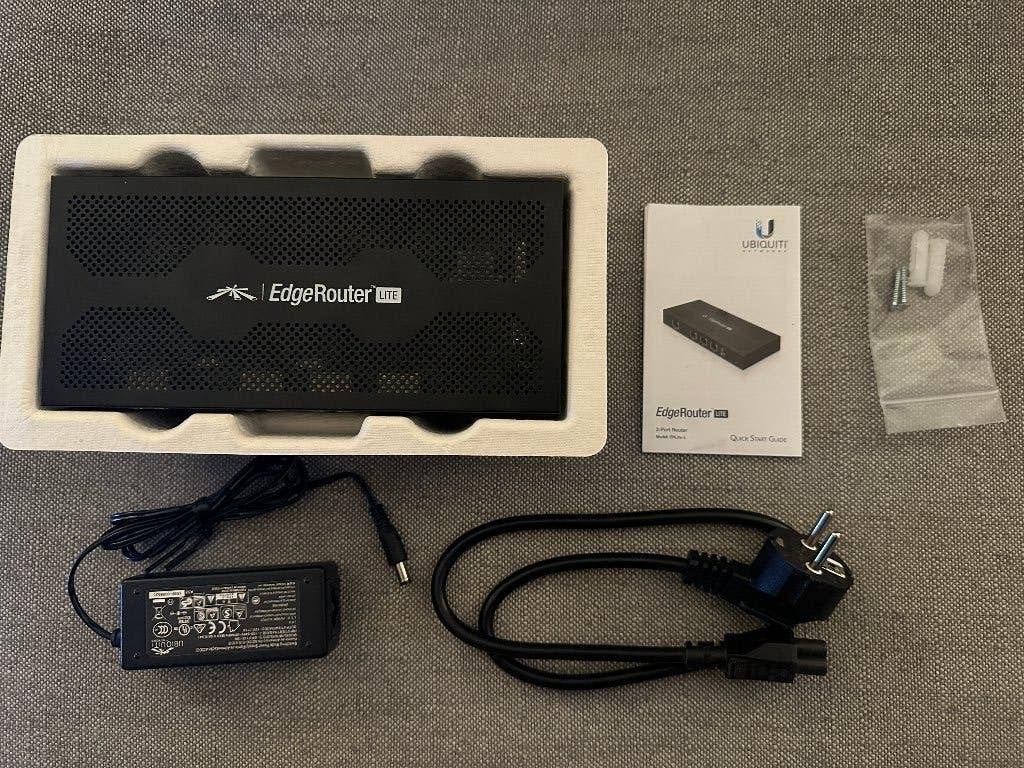 Ubiquiti EdgeRouter Lite ER-Lite-3, Ophalen of Verzenden, Zo goed als nieuw, Router, Ubiquity