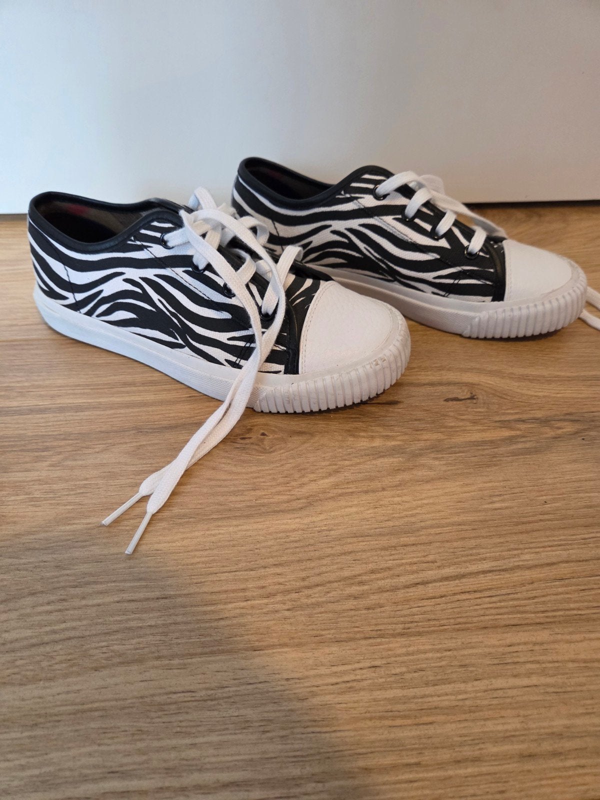 Schoenen Burberry, maat 33, Kinderen en Baby's, Meisje, Overige typen, Ophalen of Verzenden, Burberry