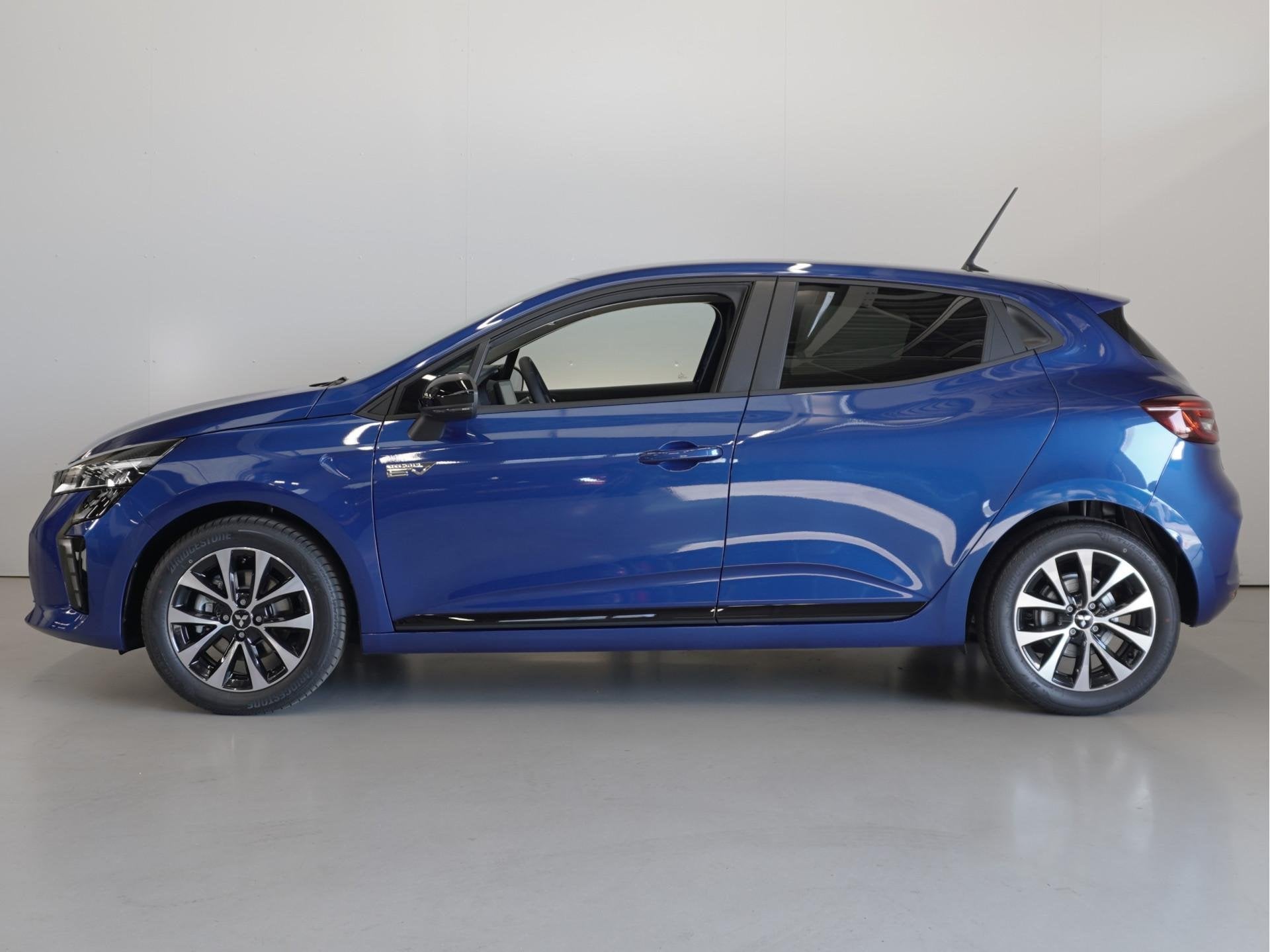 Mitsubishi Colt 1.6 HEV Intense | Super deal | 8 jaar garant, Stof, 4 cilinders, Blauw, Colt