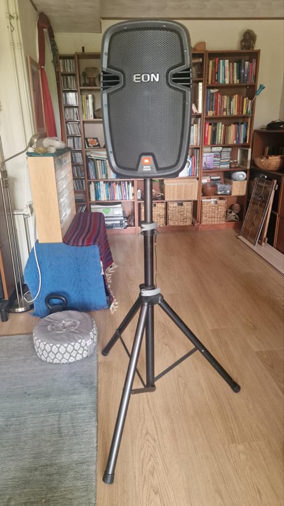 Jbl eon 510 actieve geluidsbox + statief., Audio, Tv en Foto, Luidsprekers, Ophalen of Verzenden, 120 watt of meer, Overige merken