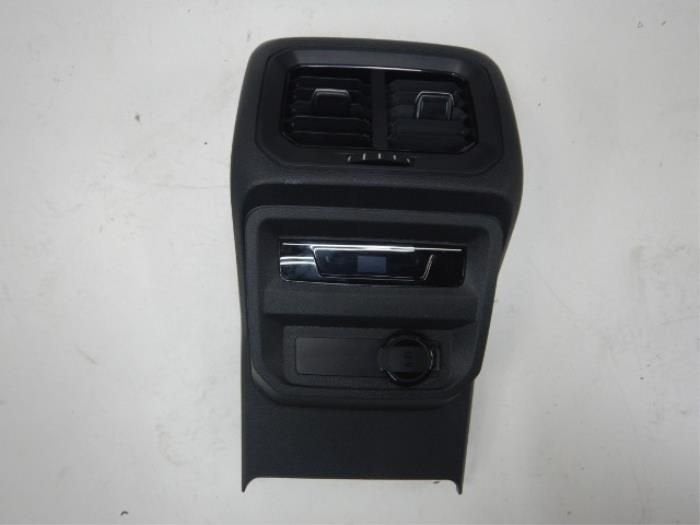 VW Tiguan 5NA Facelift Middenconsole Armsteun Achterkant, Ophalen of Verzenden, Gebruikt