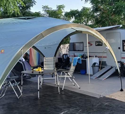 Coleman event shelter XL, Ophalen, Zo goed als nieuw, Minder dan 5 meter
