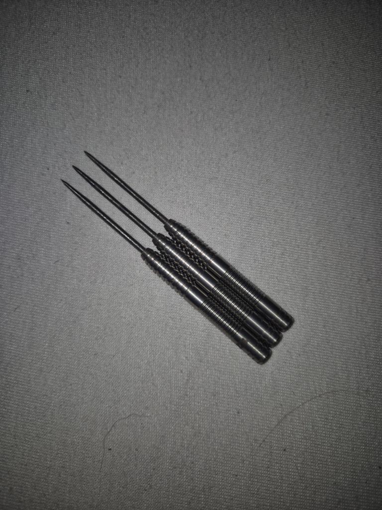 24 gram darts bulls, Ophalen of Verzenden, Zo goed als nieuw, Pijlen