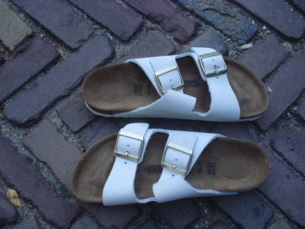 BIRKENSTOCK ARIZONA MT 38 NIEUW NU GRATIS VERZENDING POST, Slippers, Verzenden, Wit, Nieuw