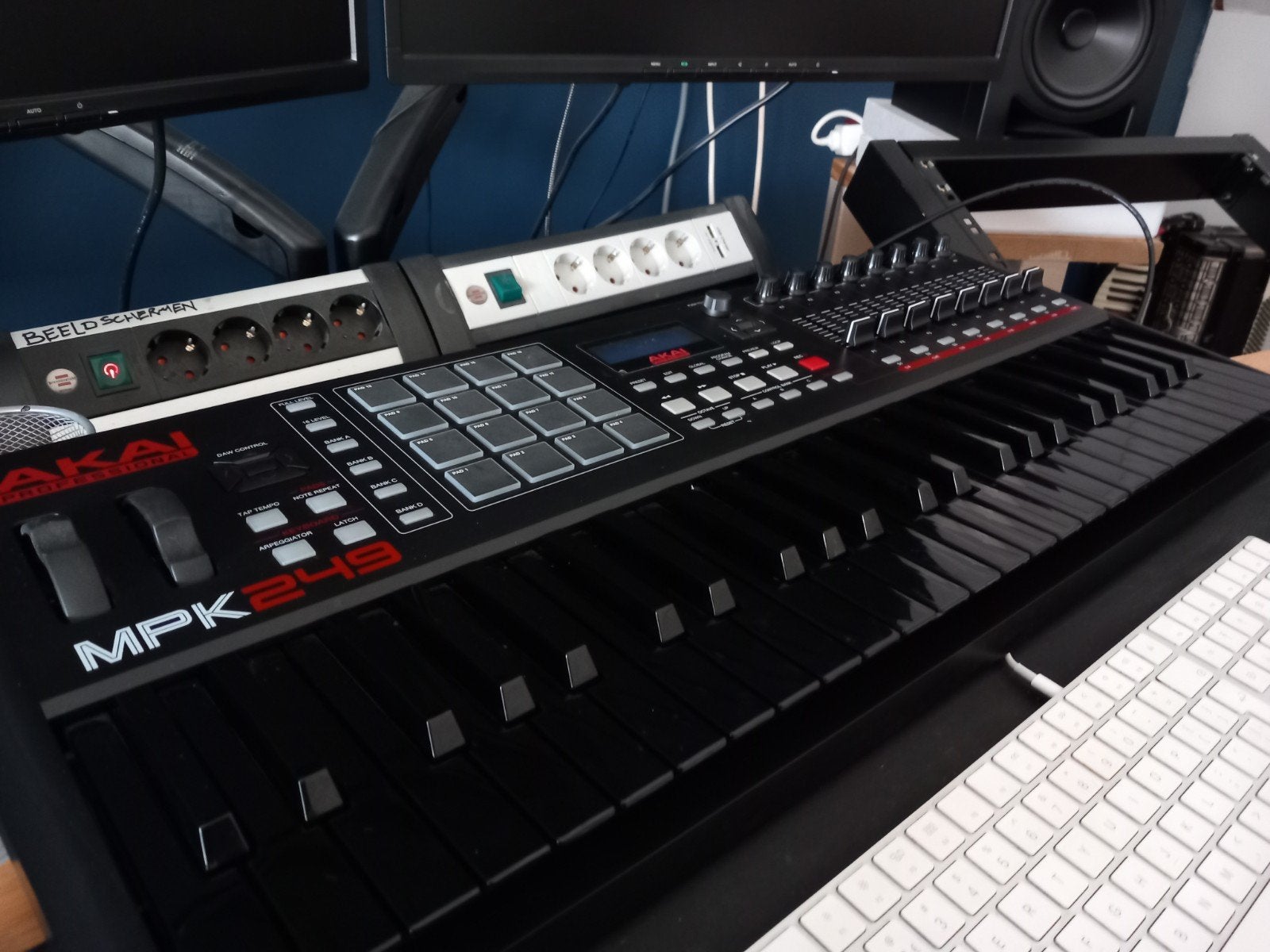 Akai MPK249 MIDI Keyboard Controller black edition, Ophalen of Verzenden, Overige merken