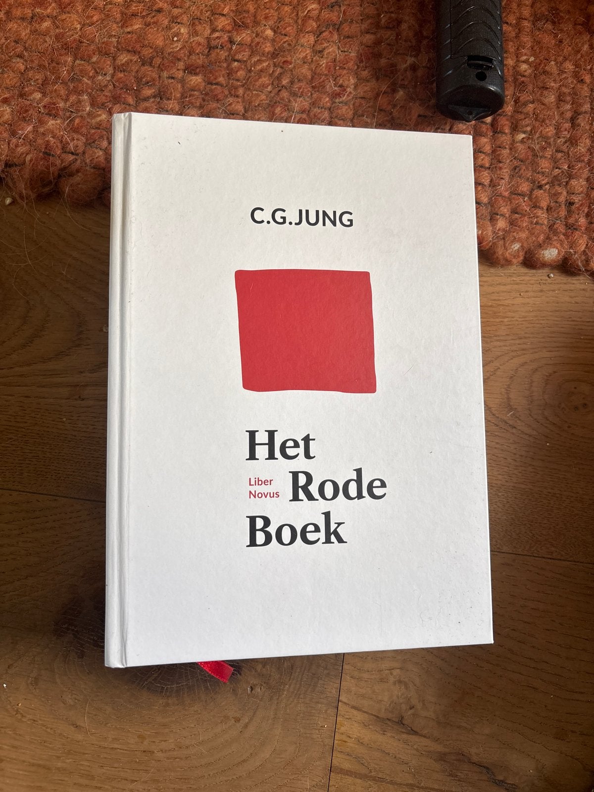 C.G. Jung - Het Rode Boek (Liber Novus), Ophalen, Zo goed als nieuw, Nederland