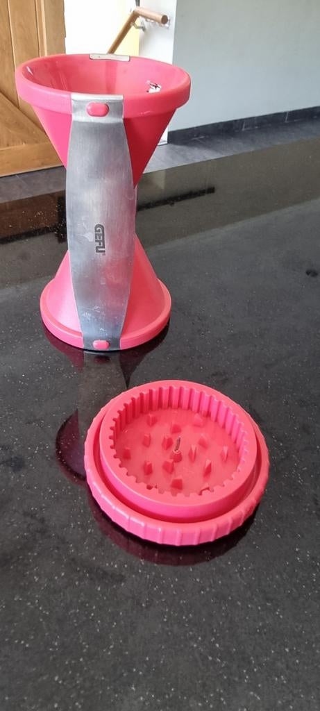 GEFU Spiraalsnijder Spirelli 2.0 - Groentespaghetti Maker, Ophalen of Verzenden, Zo goed als nieuw