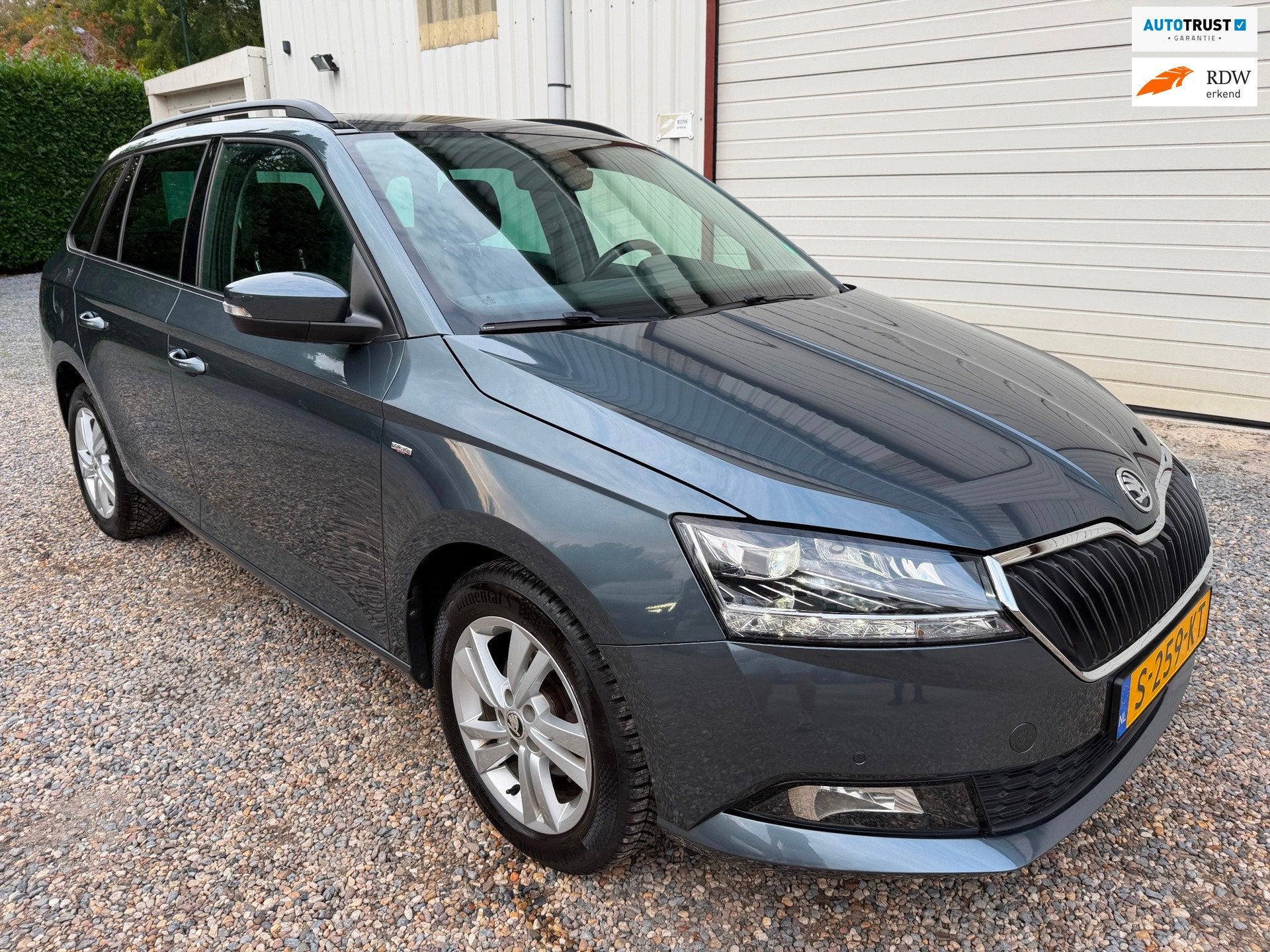 Skoda Fabia Combi 1.0 TSI Style PANORAMADAK.XEON-LED.ADAPTIE, Auto's, Voorwielaandrijving, Dealer onderhouden, Gebruikt, 95 pk