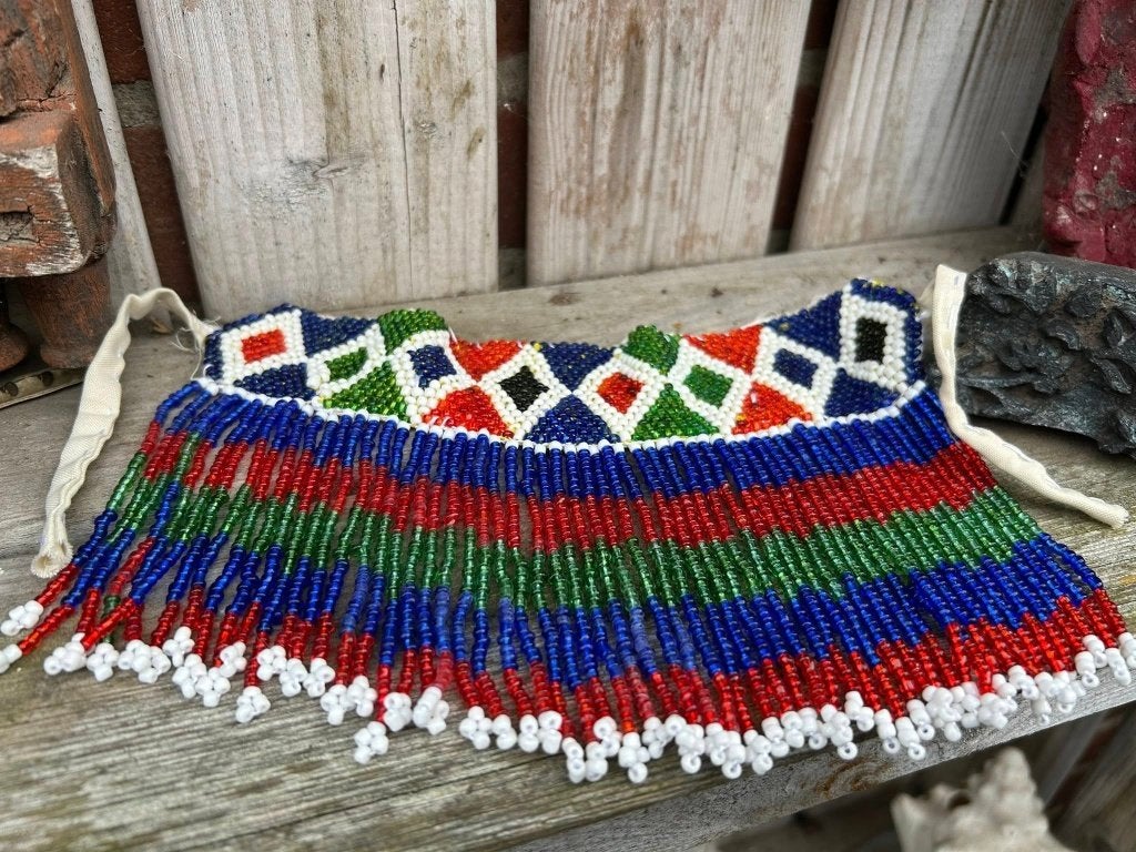 Prachtige choker kralenketting hand gemaakt door de Kuchi., Ophalen of Verzenden, Nieuw, Overige materialen, Verstelbaar