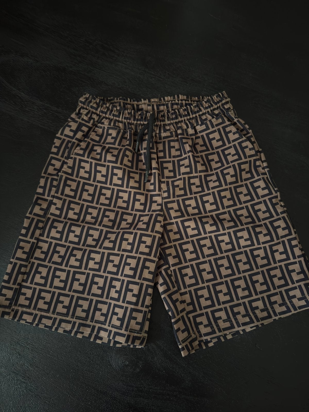 Fendi short kids maat 140-146, Ophalen of Verzenden, Zo goed als nieuw, Jongen, Broek