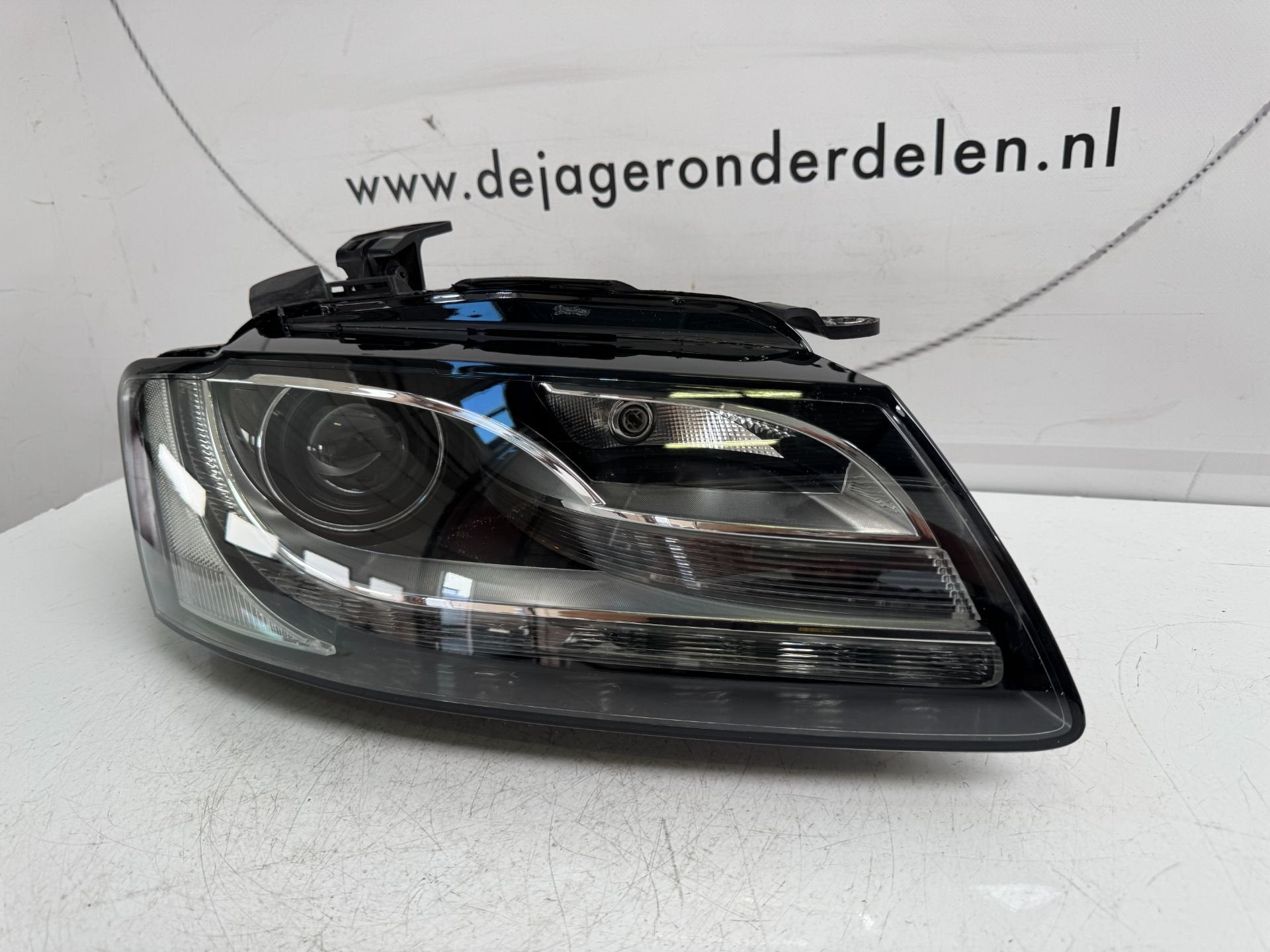 AUDI A5 S5 XENON LED KOPLAMP RECHTS 8T0941004AK, Gebruikt, AUDI AG, Auto-Union-Strasse 1
85045  Ingolstadt, DE, Kundenbetreuung@audi.de