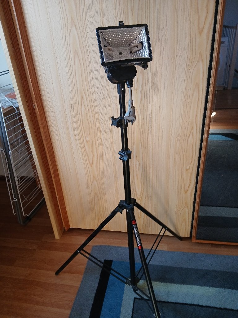 stevig statief met lamp, Gebruikt, Met balhoofd, 175 cm of meer, Manfrotto