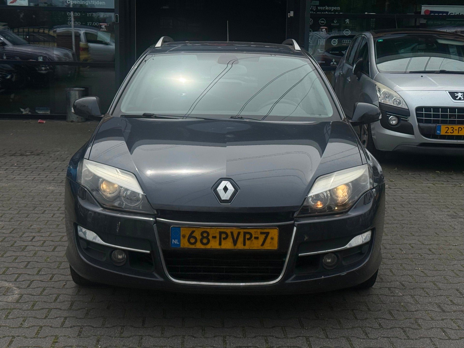 Renault Laguna Estate 1.5 dCi Dynamique RIJDT PERFECT/2EIGEN, Auto's, Voorwielaandrijving, Gebruikt, 4 cilinders, Leder en Stof