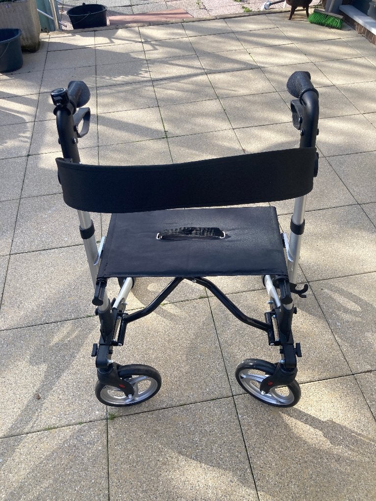 Rollator dubbel opvouwbaar, als nieuw, Diversen, Ophalen of Verzenden, Lichtgewicht