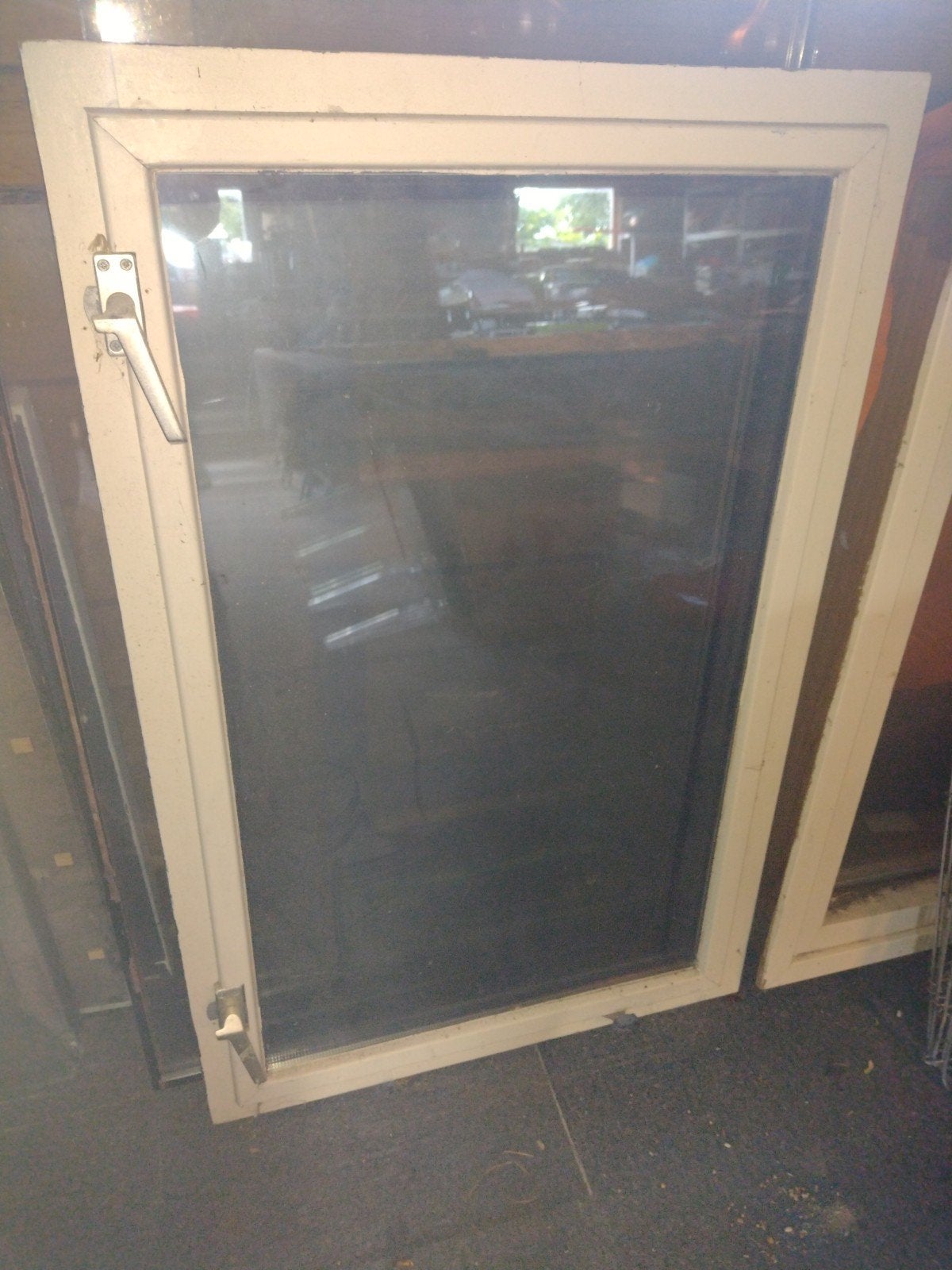 hardhouten uitzet raam met thermopane, Ophalen, Minder dan 80 cm, Gevelraam of Ruit