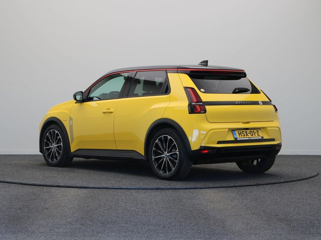 Renault 5 comfort range techno 52 kWh | Stoel - Stuur verwar, Auto's, Renault, Stof, Gebruikt, 150 pk, 500 kg