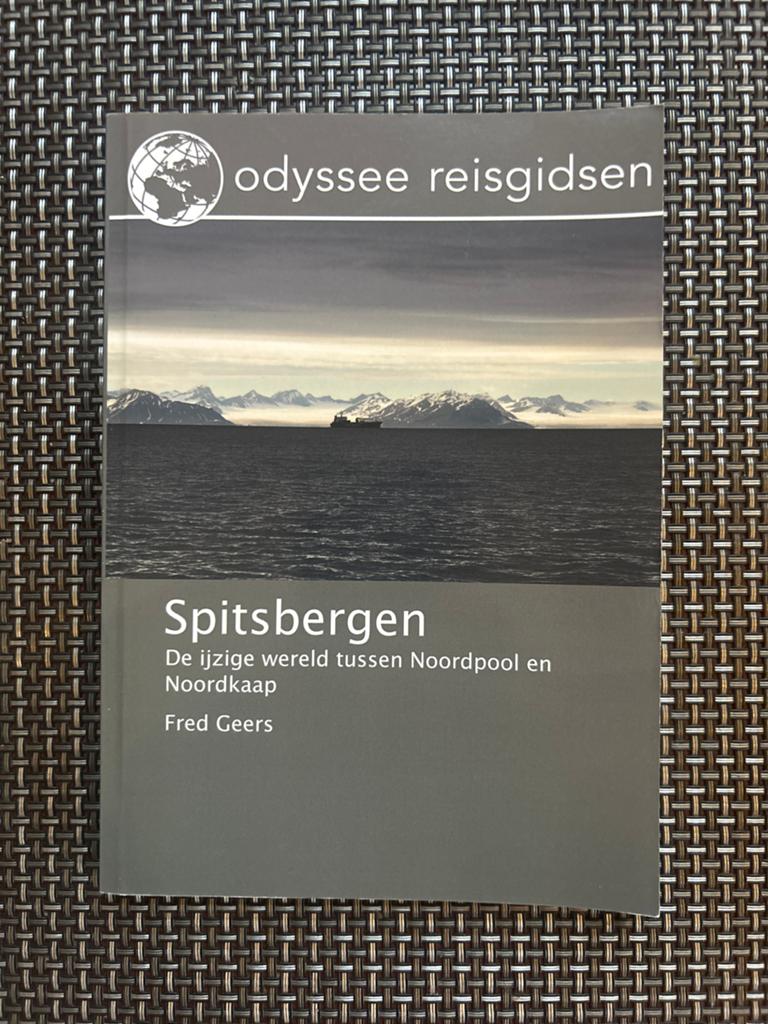 Odyssee Reisgidsen: Spitsbergen - De ijzige wereld, Ophalen of Verzenden, Zo goed als nieuw