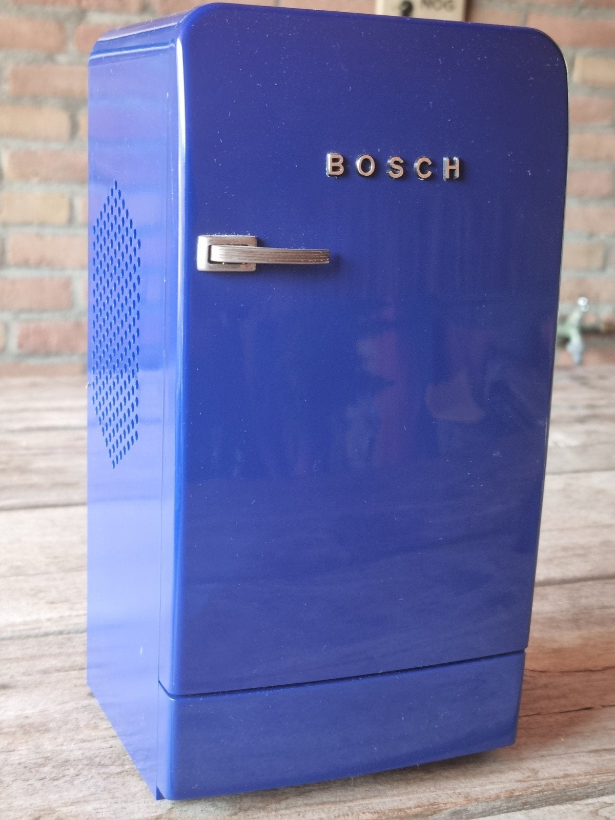 Bosch Classic Edition Koelkast Radio - Blauw, Ophalen of Verzenden, Zo goed als nieuw, 1970 tot heden, Overige merken