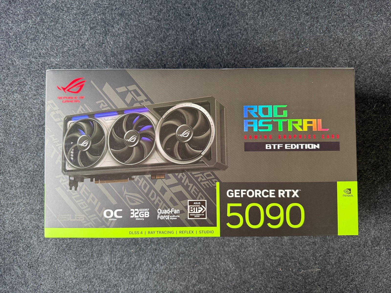 *NIEUW* ASUS ROG Astral GeForce RTX 5090 BTF OC, Overige soorten, Ophalen of Verzenden, Zo goed als nieuw, HDMI