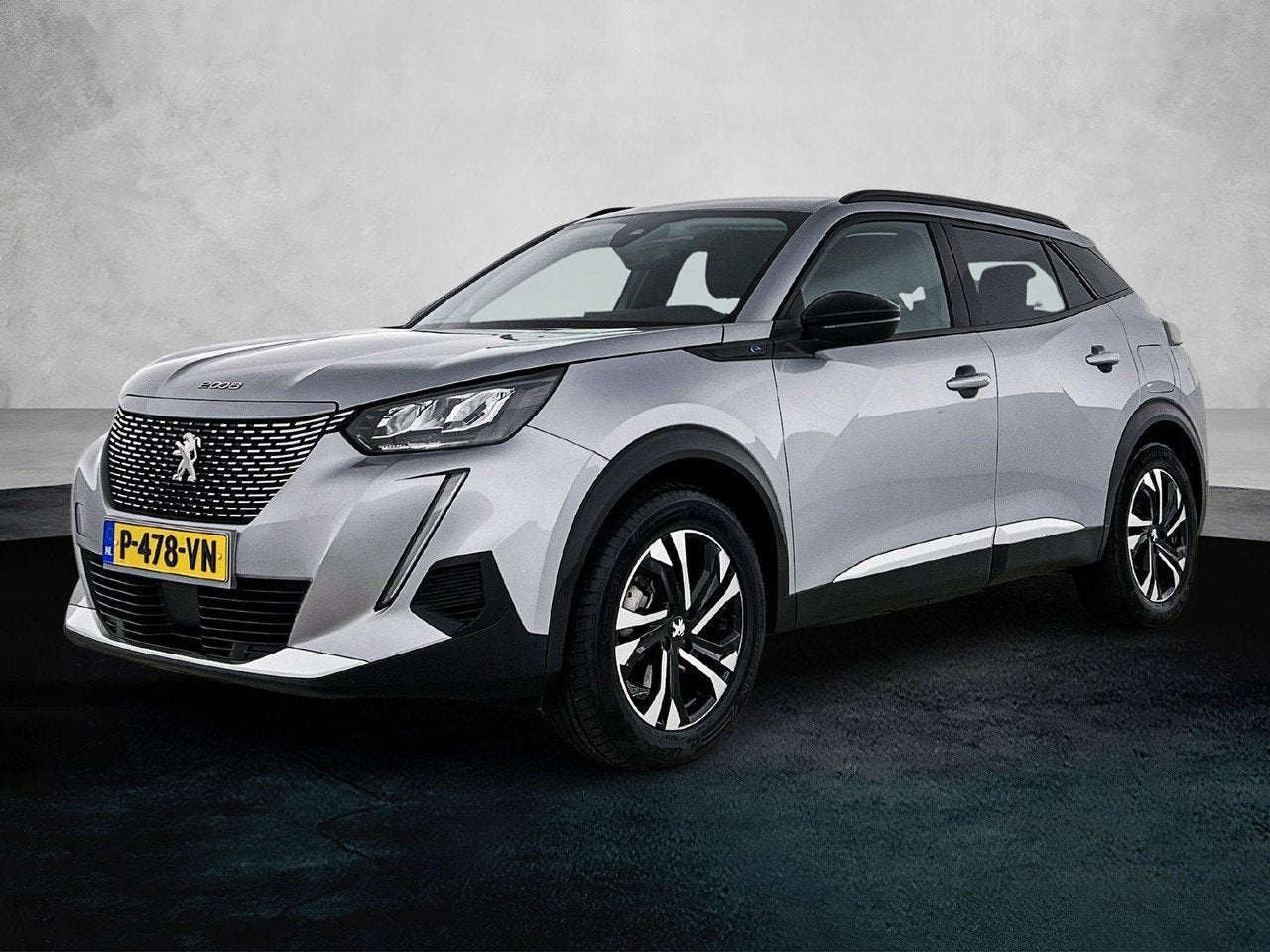 Peugeot e-2008 SUV EV Allure 50 kWh 136pk | Accu 93% | Navig, Automaat, 136 pk, Gebruikt, Parkeersensor