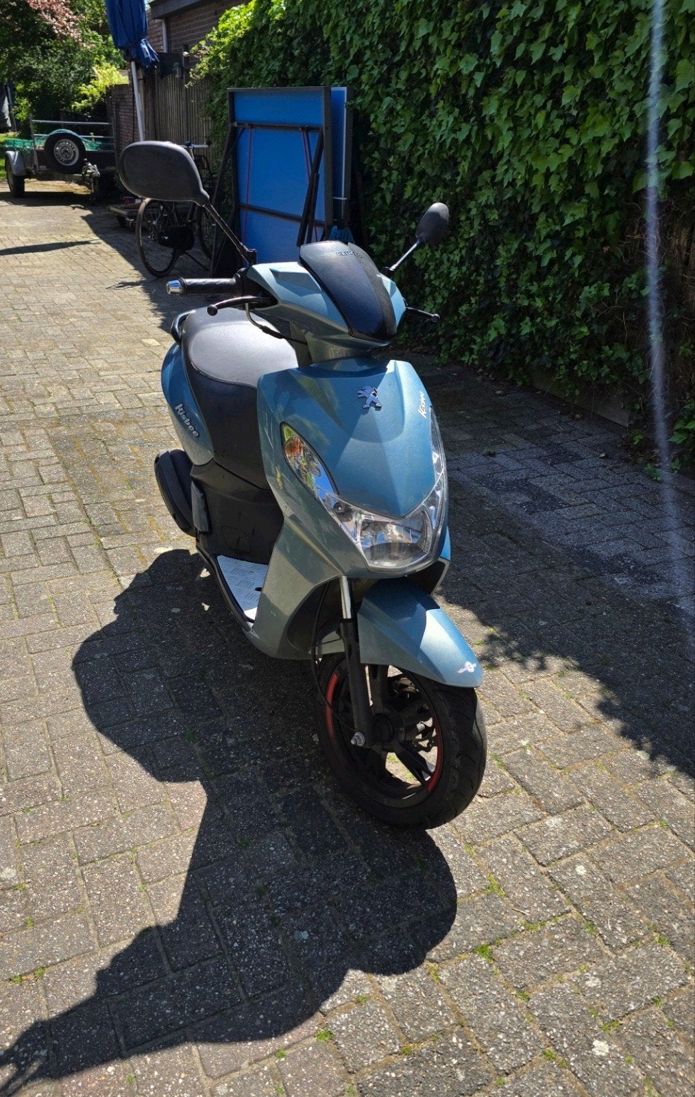 Peugeot Kisbee 2020, Fietsen en Brommers, Ophalen, Overige modellen, Maximaal 45 km/u, Zo goed als nieuw
