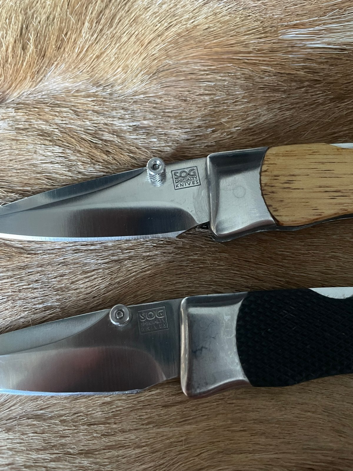 SOG Sogwinder 1 (Kraton en Stag Antler), Ophalen of Verzenden, Overige gebieden, Mes of Dolk