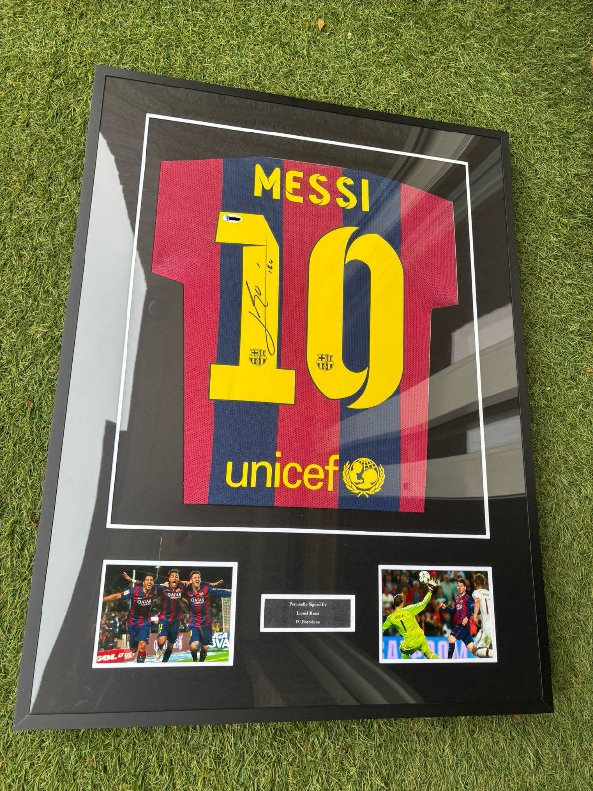 Gesigneerd Lionel Messi Shirt met COA, Ophalen of Verzenden, Zo goed als nieuw, Buitenlandse clubs, Shirt