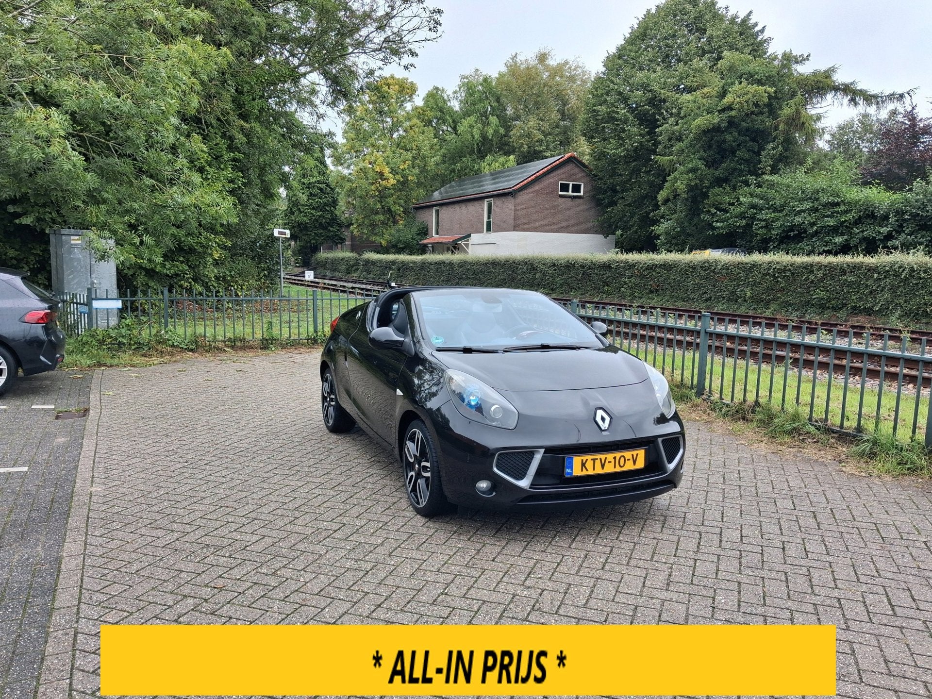 Renault WIND 1.2 TCE Exception airco lage km nieuwe distribu, Auto's, Gebruikt, Zwart, 4 cilinders, Zwart