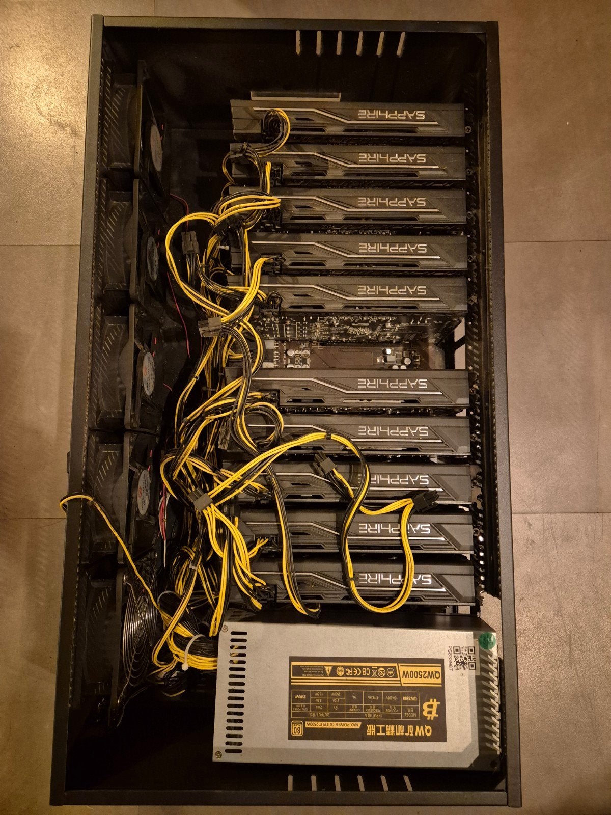 Sapphire AMD GPU Mining Rig - 10x RX 470 8GB mining kaarten, Ophalen, PCI-Express 3, Gebruikt, AMD