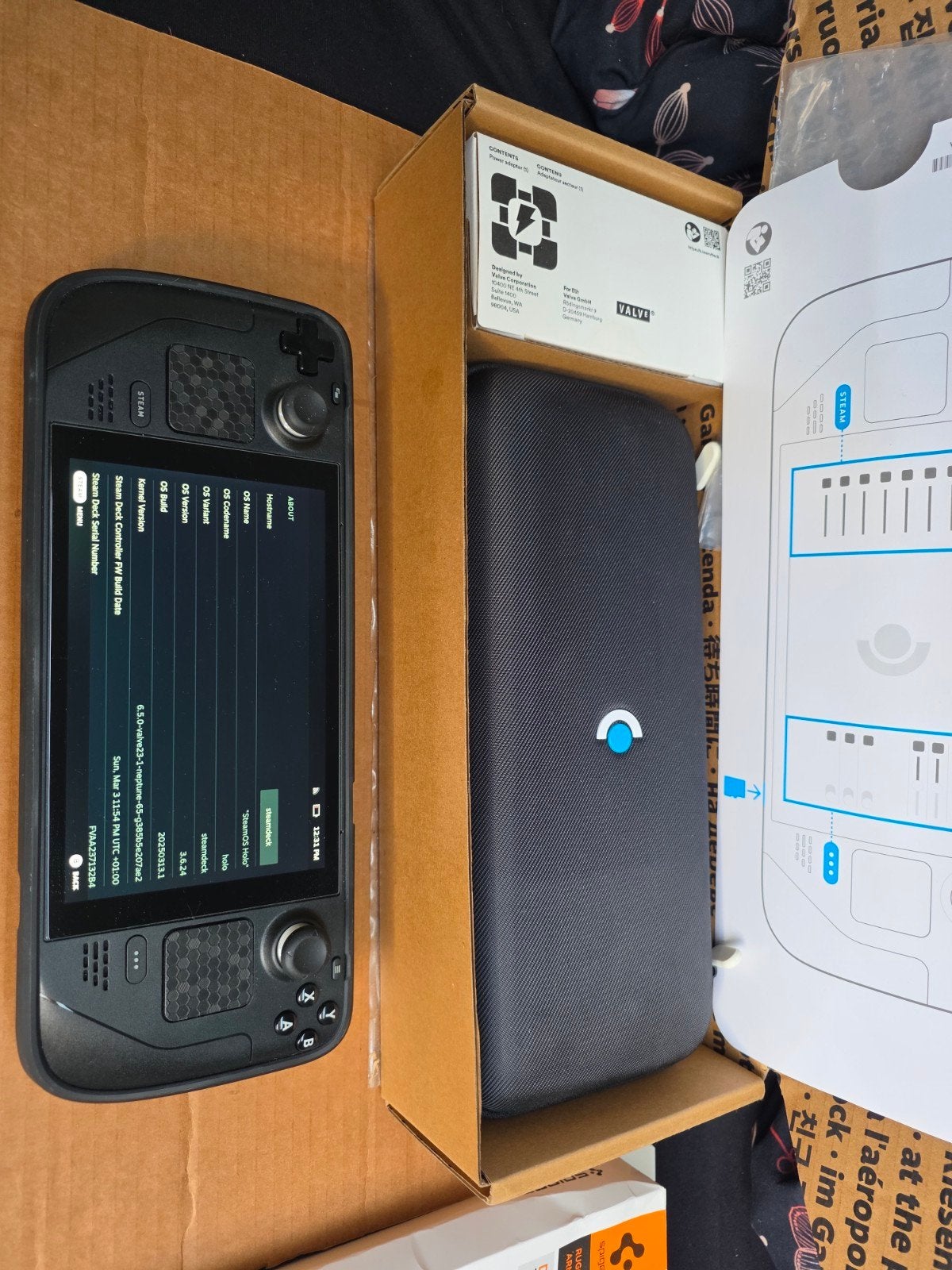 Steam Deck led 512GB met Spigen Rugged Armor en Glas.tR EZ F