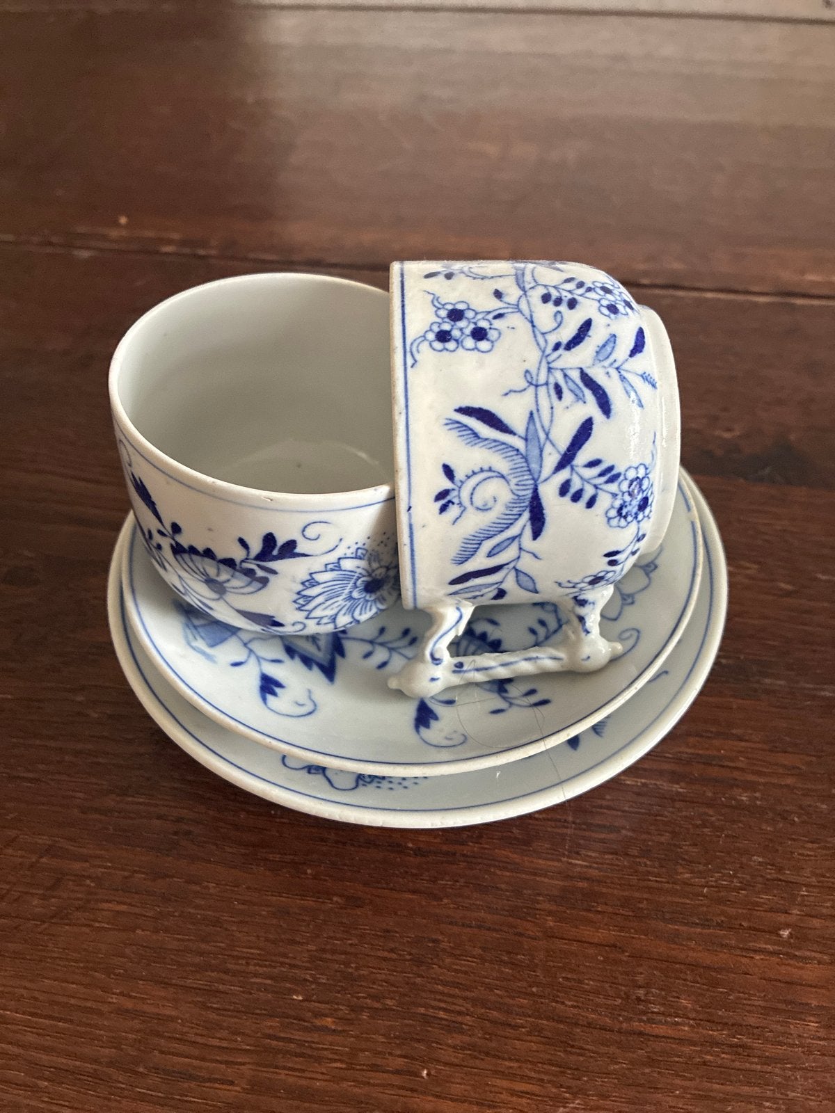 Antiek Delfts Blauw Kop en Schotel - Handbeschilderd, Antiek en Kunst, Antiek | Porselein, Ophalen of Verzenden