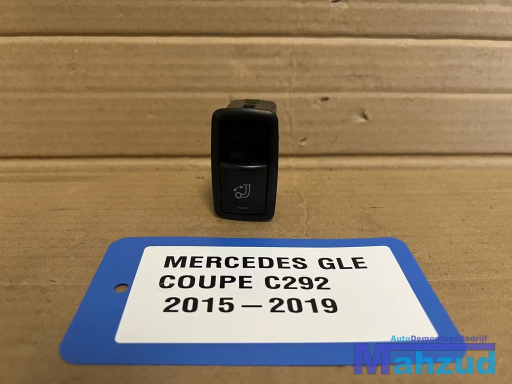 MERCEDES GLE COUPE C292 trekhaak schakelaar 2015-2019 A16690, Gebruikt, Mercedes-Benz AG, Mercedes-Benz, Ophalen of Verzenden