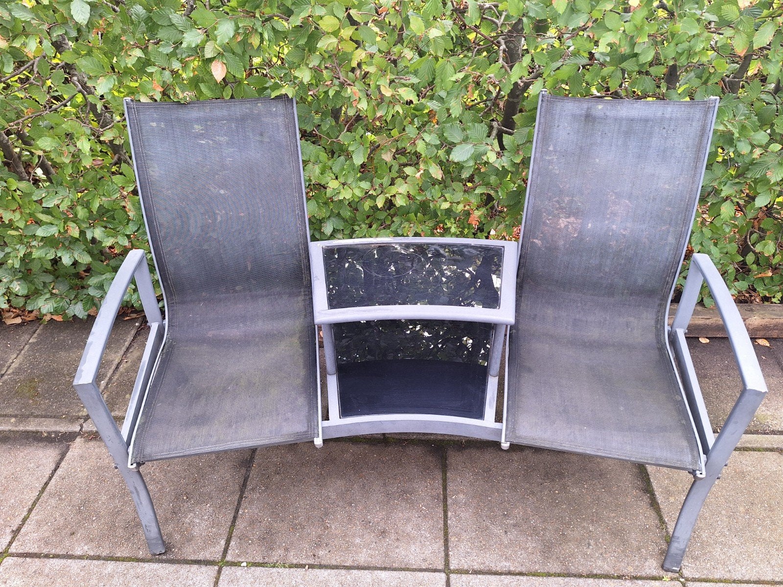 Tuinbank met tafeltje - 2-zits, Tuin en Terras, Tuinbanken, Ophalen of Verzenden, Gebruikt, Metaal
