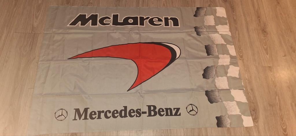 McLaren Mercedes Benz vlag (12426), Ophalen of Verzenden, Zo goed als nieuw, Auto's