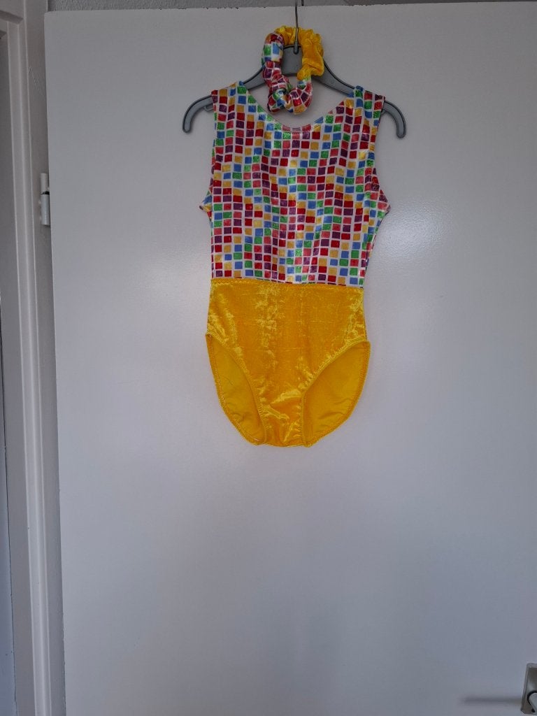 Nieuw!1 Turnpakje maat 116-122, Sport en Fitness, Meerkleurig, Nieuw, Ophalen of Verzenden, Kleiner dan kindermaat 122