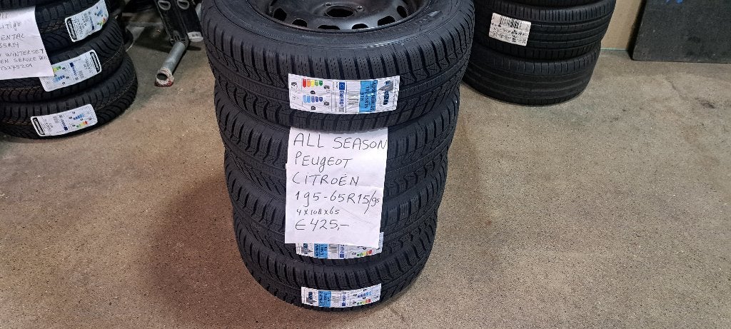 All season banden set nieuw op stalen velg Peugeot / Citroen, Auto-onderdelen, Ophalen, 15 inch, Banden en Velgen, Nieuw