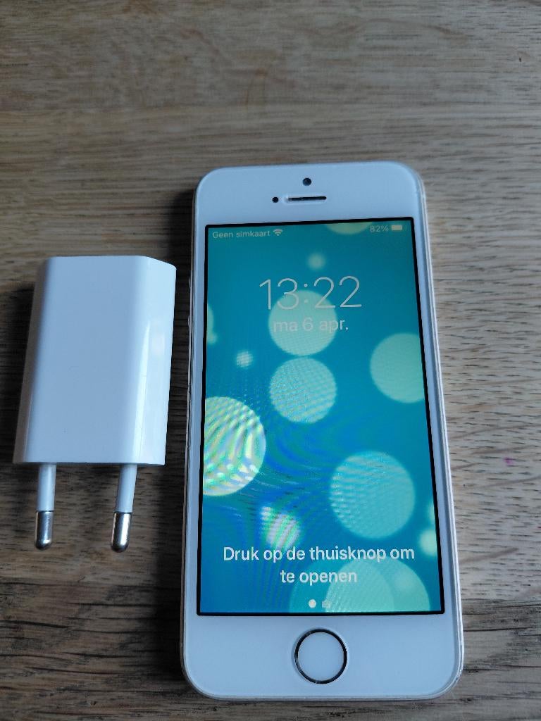 Iphone se 64GB, Ophalen, Gebruikt, IPhone SE (2016), Zonder simlock