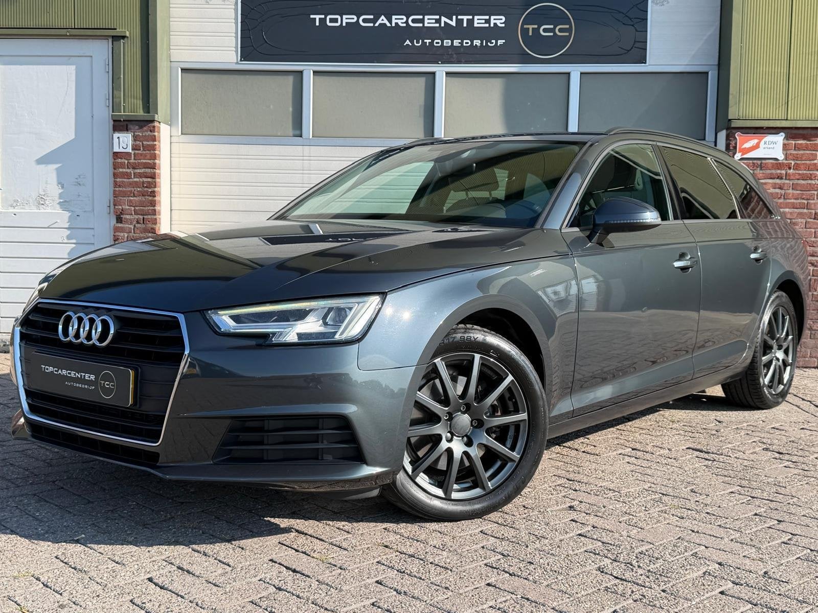 Audi A4 Avant 1.4 TFSI Pro Line/AUT/CLIMA/PARKS/NAVI/APK/NAP, Automatische klimaatregeling, Gebruikt, Euro 6, 4 cilinders
