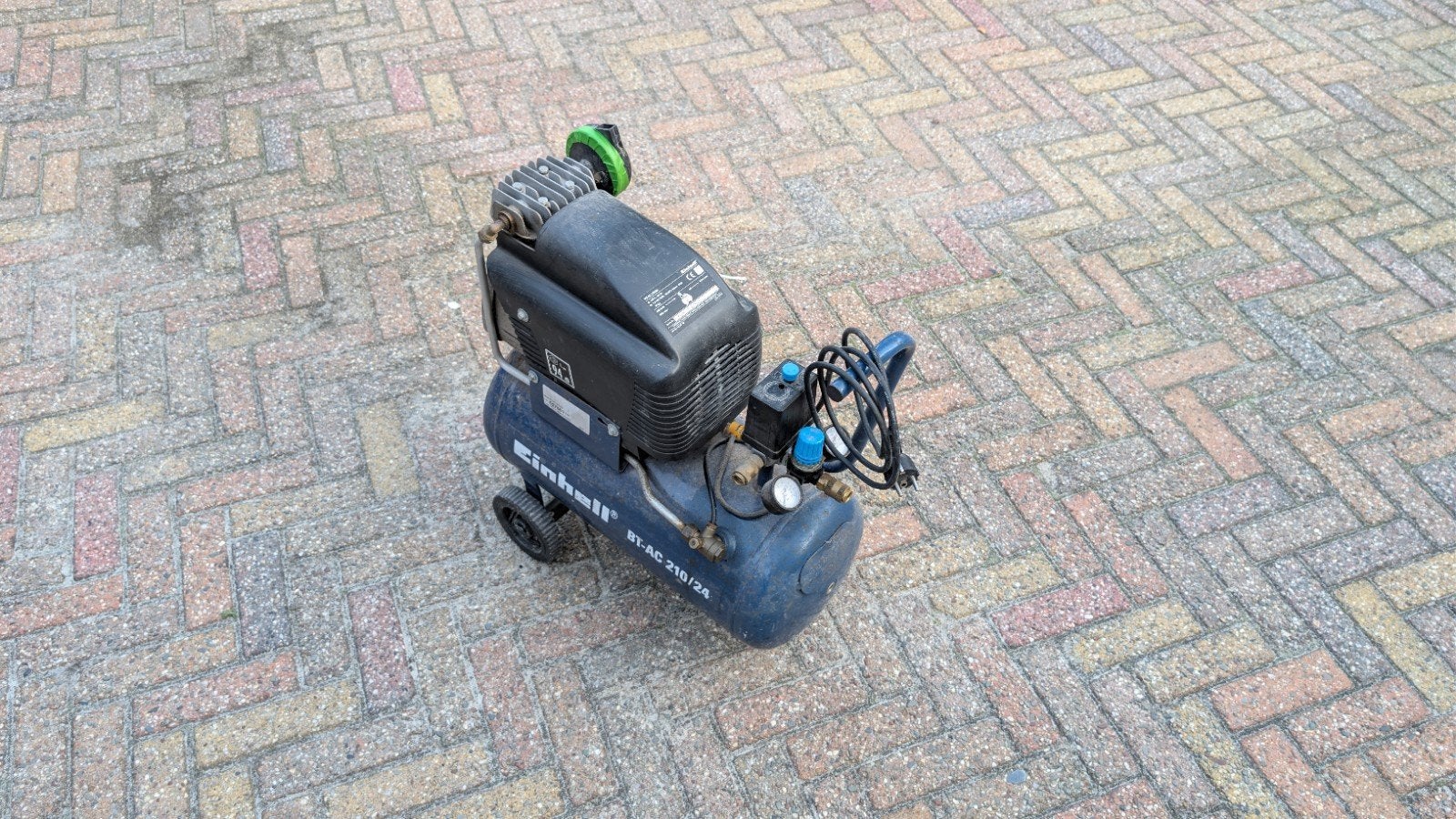 Einhell BT-AC 210/24 Compressor - Gebruikte staat, Ophalen, Gebruikt, 6 tot 10 bar, Minder dan 200 liter/min